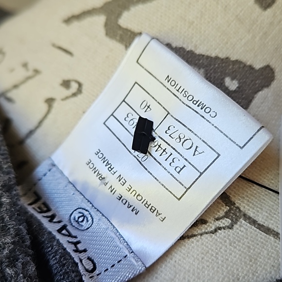 CHANEL Knit Gray Dress Size 40 US8 - Picture 8 of 10